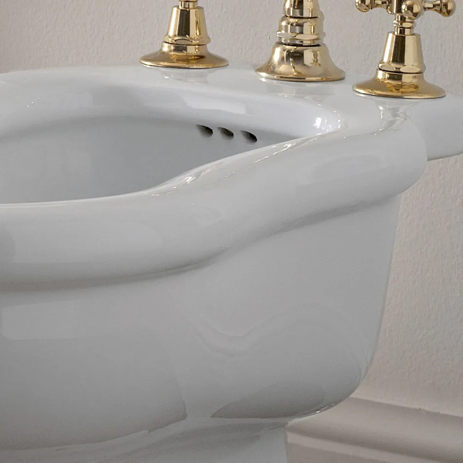 Classic Design White Bidet in White Ceramic Made in Italy - Paulina Viadurini