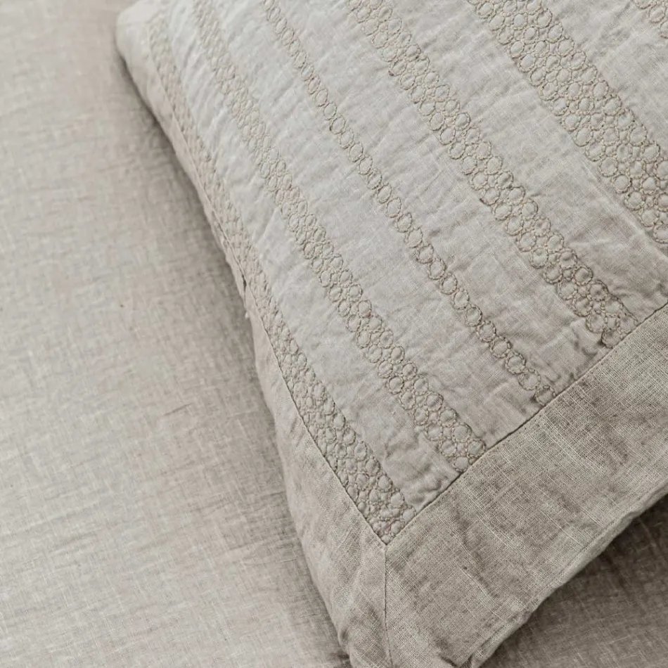 Square Pillowcase in Chalk Linen or Retro Decoration with Sphere Embroidery and Frame - Elbow Viadurini
