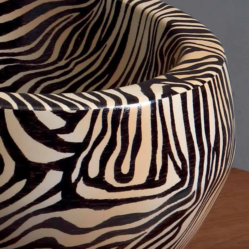 Modern countertop ceramic washbasin made in Italy by Elisa Viadurini