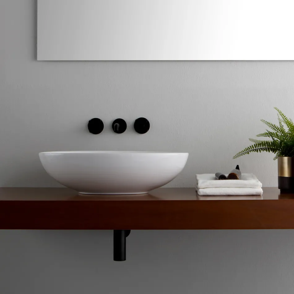 Oval Countertop Washbasin in Glossy Ceramic Made in Italy - Ferry Viadurini