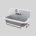 Rectangular ceramic washbasin with suspended Felipe metal base