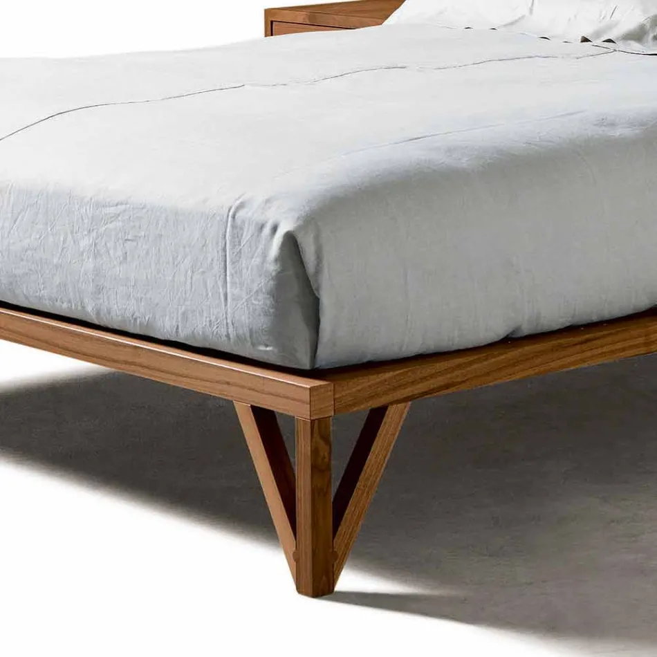 Design double bed 160x200cm with solid Alain walnut base Viadurini