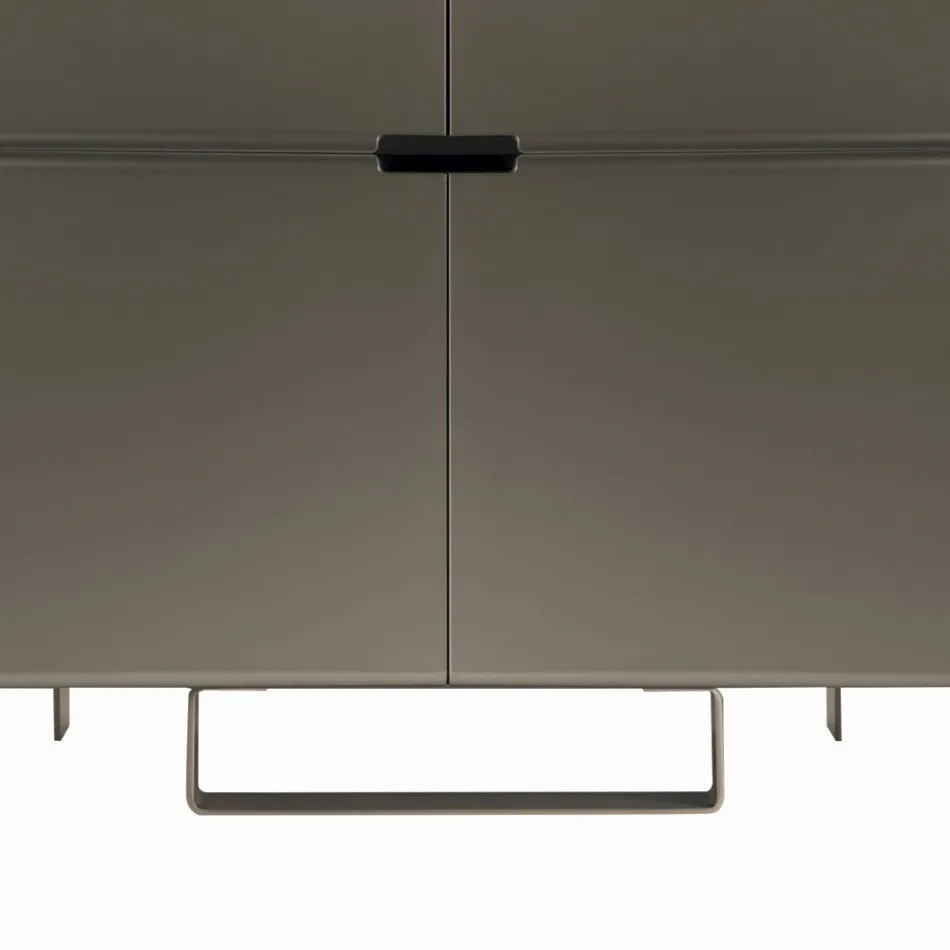Sideboard with Mdf Structure and Base with Central Foot Made in Italy Viadurini