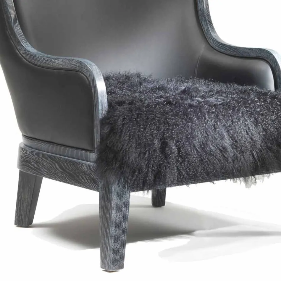 Eli leather armchair and black fur, classic luxury design Viadurini