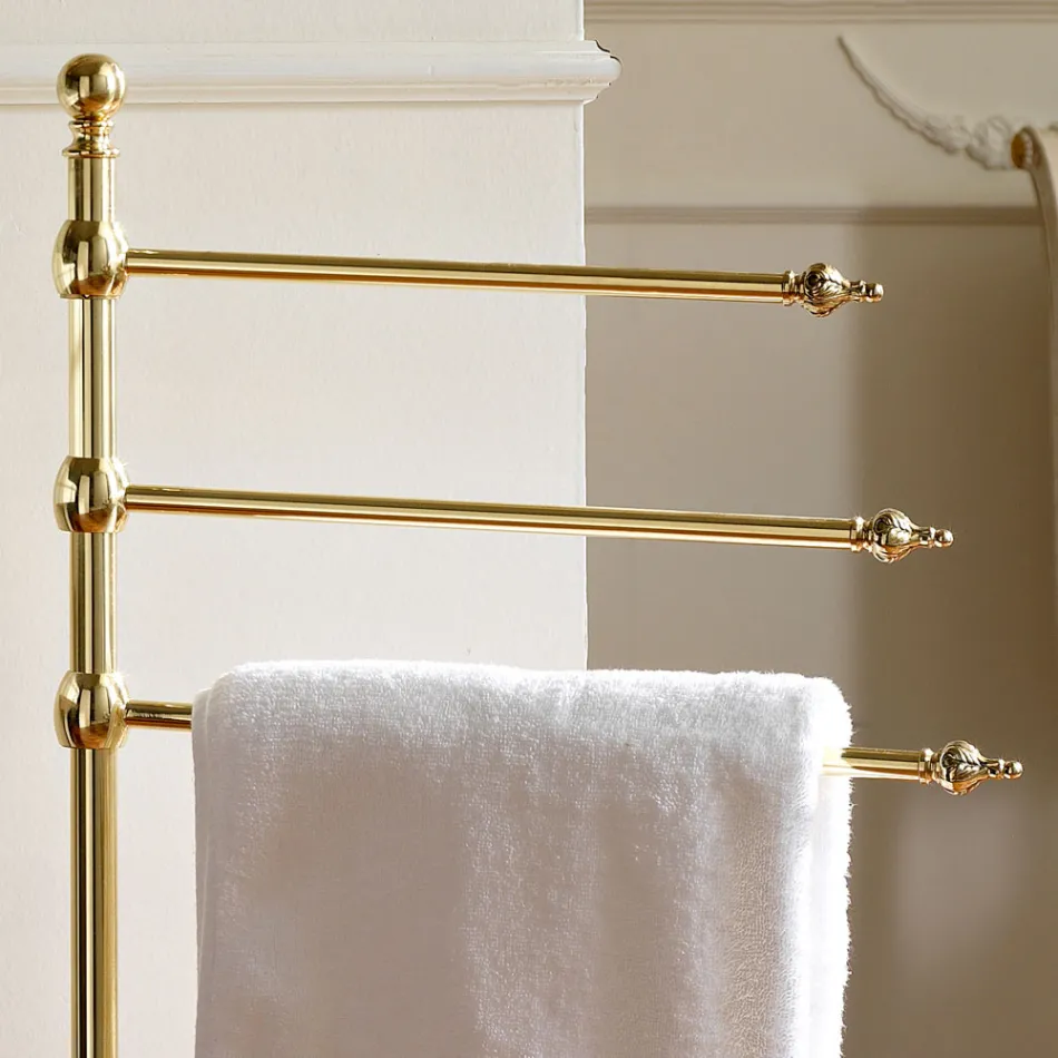 Vintage Floor Standing Bathroom Towel Holder with 3 Arms Design in Brass – Brest Viadurini