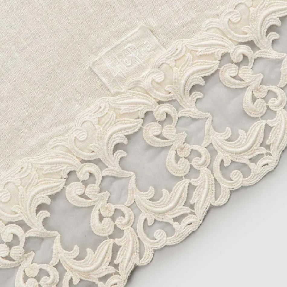 Linen Table Runner with Lace, Luxury Design in 2 Colors - Farnese Viadurini