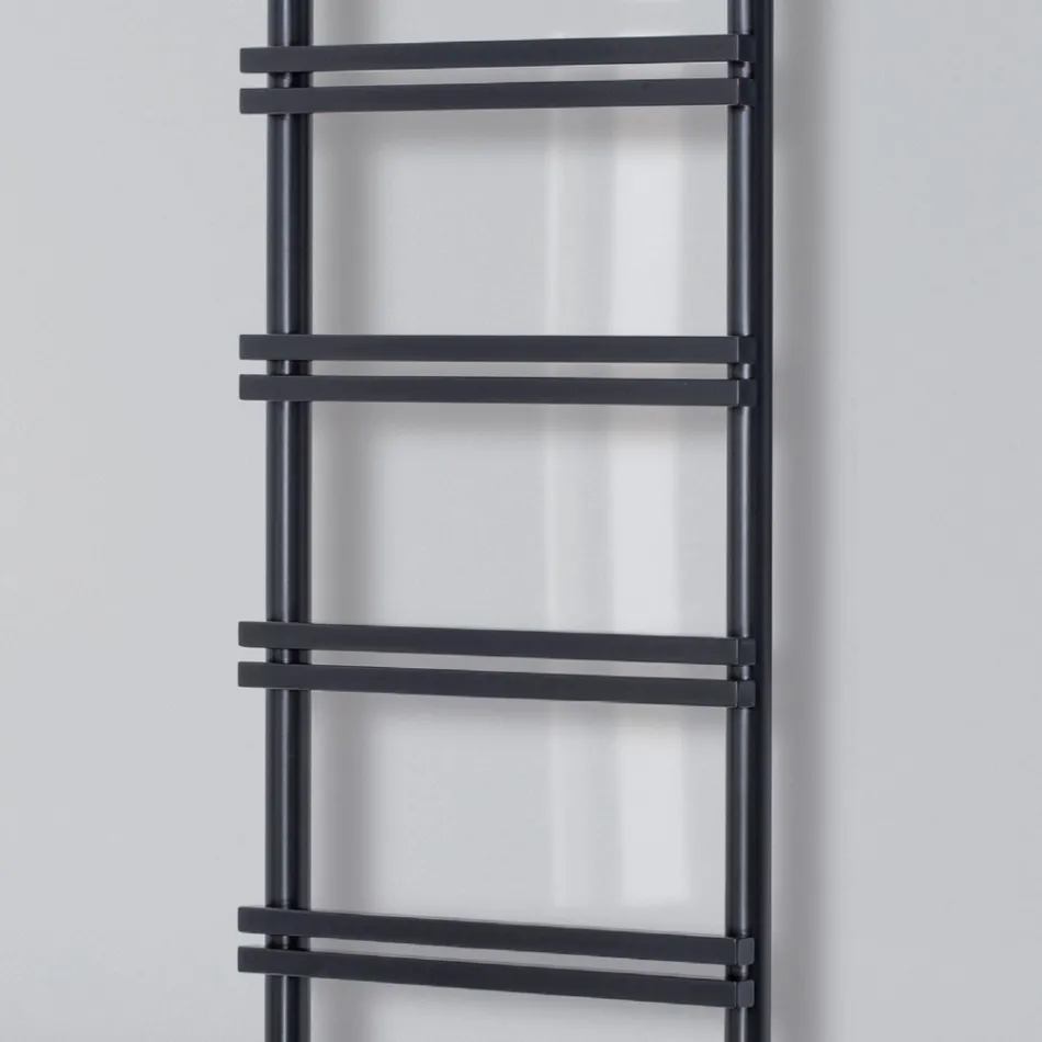 Hydraulic Towel Warmer with Vertical Manifolds Made in Italy - Zenzero Viadurini