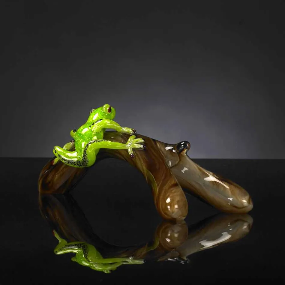 Figurine in the Shape of a Frog on a Branch in Colored Glass Made in Italy - Froggy Viadurini