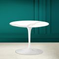 Tulip Eero Saarinen H 41 Coffee Table in Calacatta Michelangelo Ceramic - Scarlet
