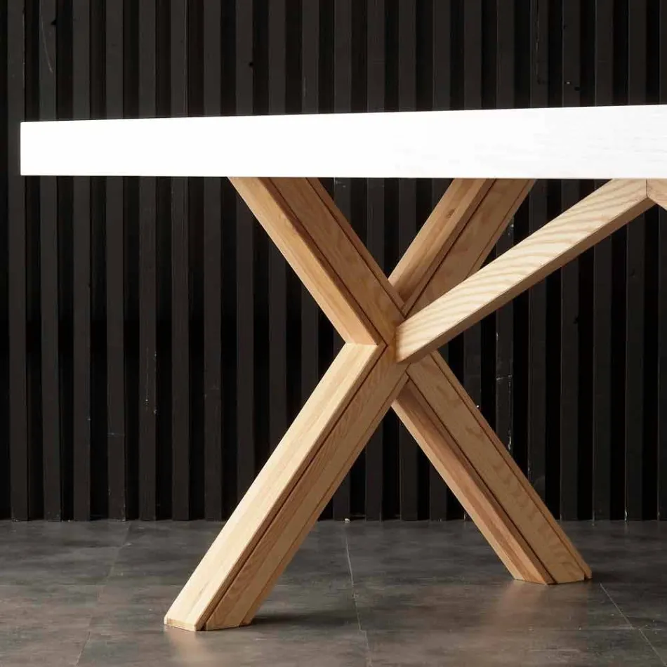 Extendable white table with structure in natural solid Rico Viadurini