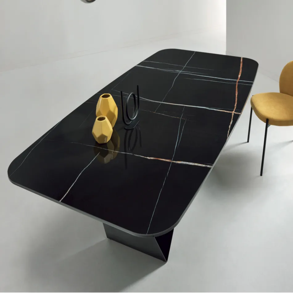 Dining Table with Marble Effect Ceramic Top Made in Italy - Mirco Viadurini