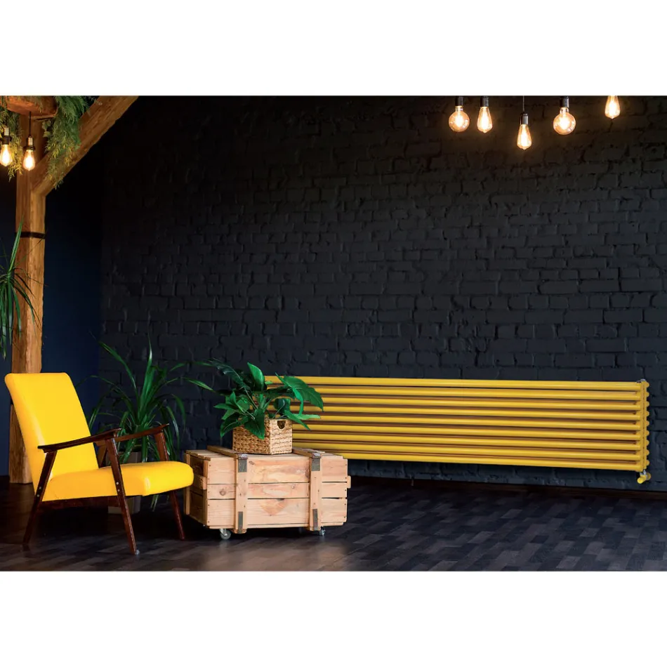 Hydraulic Radiator with Triple Series of Horizontal Elements Made in Italy - Caramella Viadurini