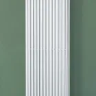 Hydraulic Radiator with Triple Set of Vertical Elements Made in Italy - Cenci Viadurini