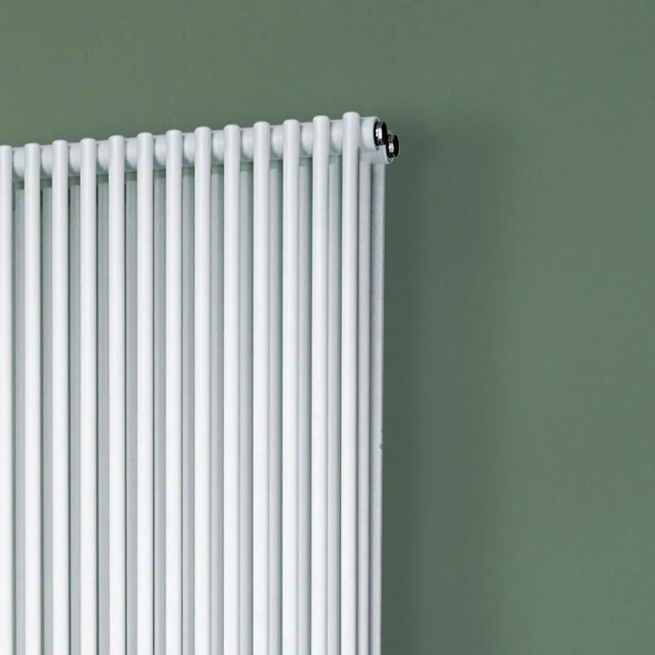 Hydraulic Radiator with Triple Set of Vertical Elements Made in Italy - Cenci Viadurini