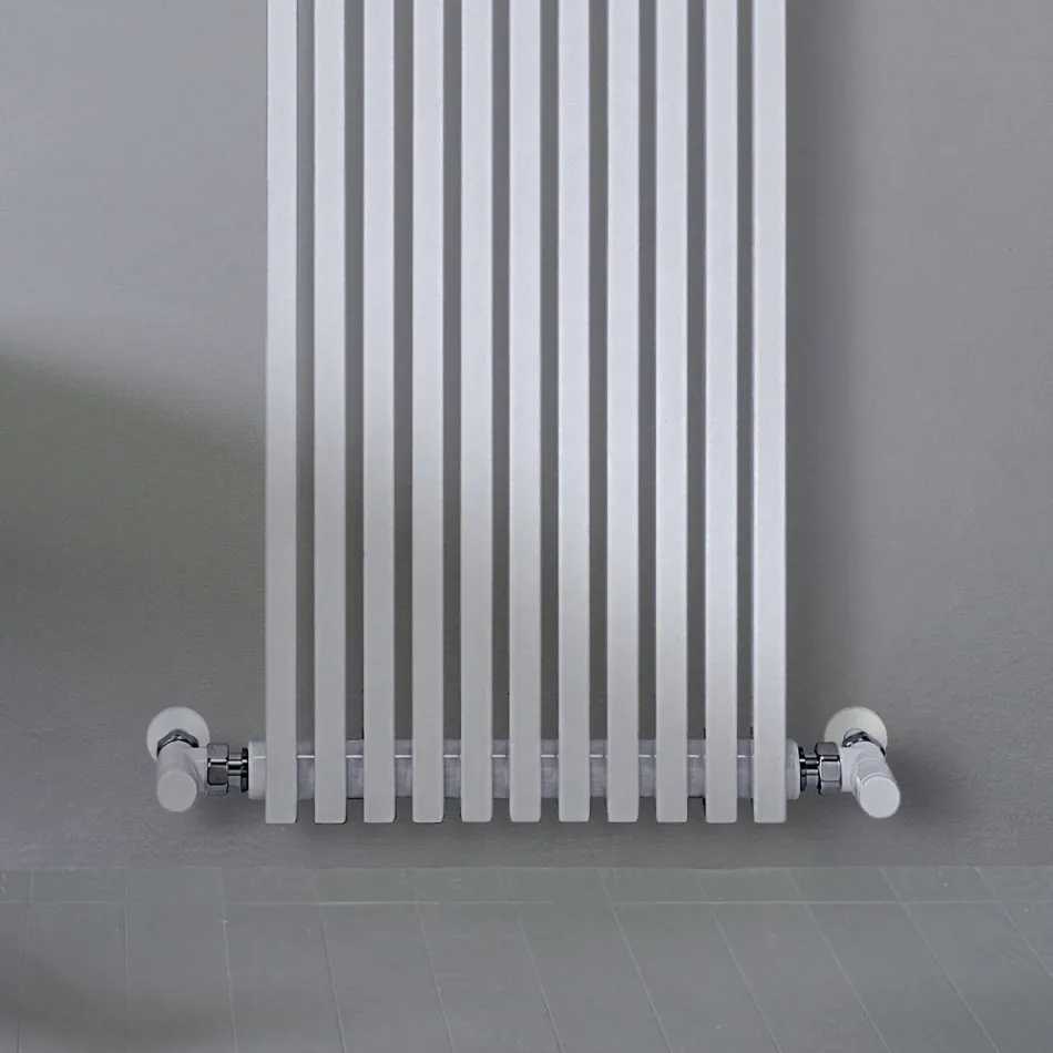 Steel Hydraulic Radiator with Traffic White Finish Made in Italy - Coppa Viadurini