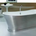 Bathtub as ground support in Romeo iron Viadurini