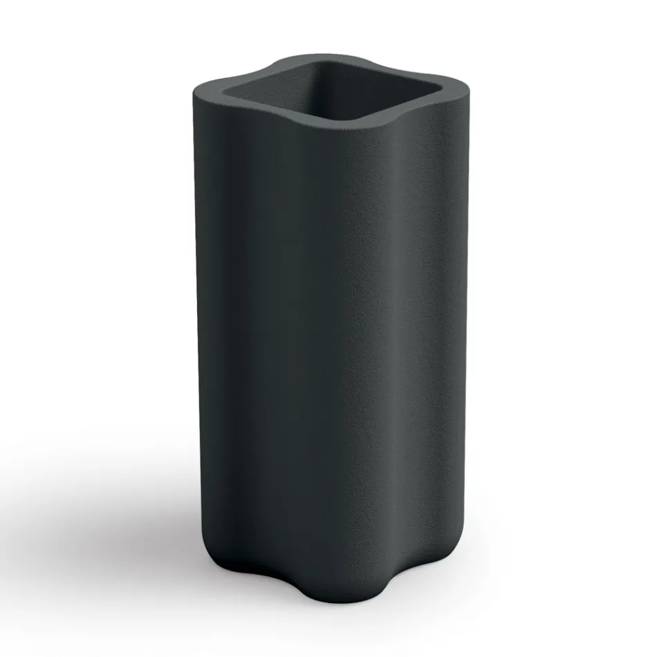 Outdoor Vase in Colored Polyethylene 2 Sizes Made in Italy - Barbia Viadurini