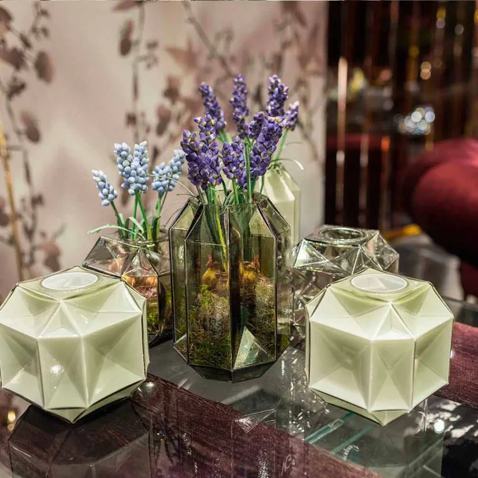 Indoor Vase in Polished Glass Handcrafted in Italy - Flock Viadurini