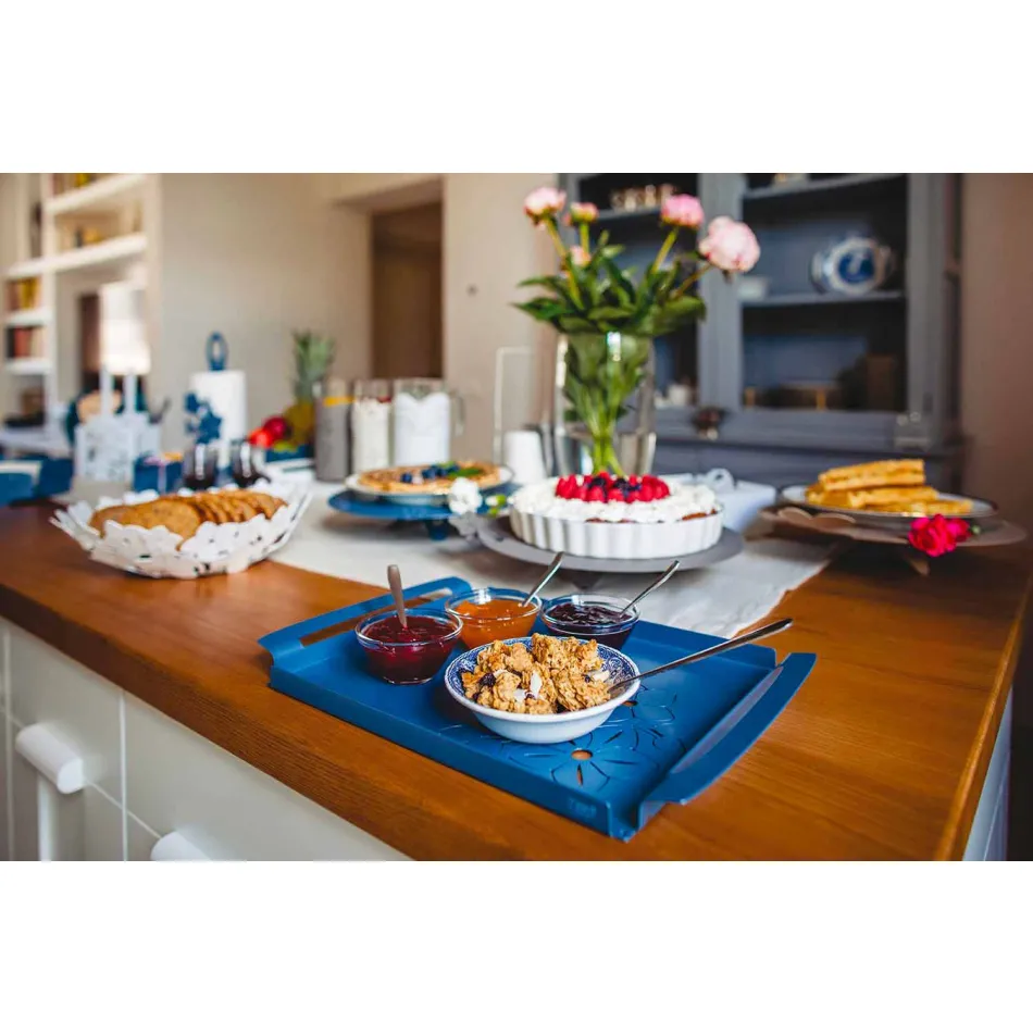 Serving Tray with Flowers in White, Blue or Mud Iron - Marken Viadurini